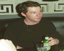 Shawn Hatosy consuming alcohol